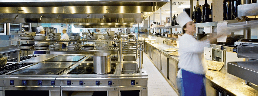 Les équipements de cuisine pour un restaurant
